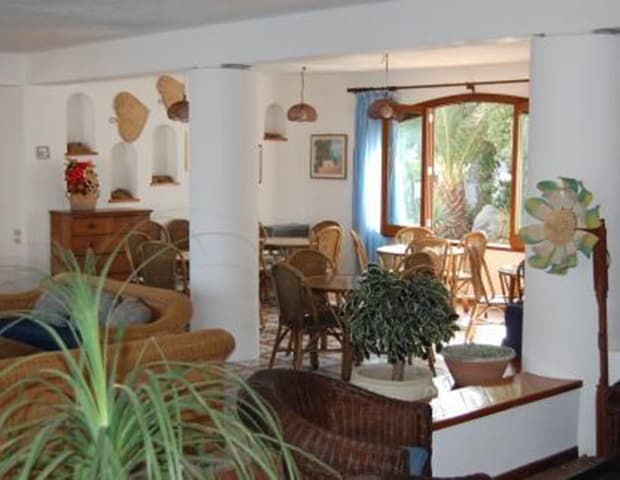 Hotel Conti, Hotel Conti - Hall