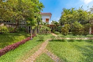 La Residence Blanc D' Angkor, 