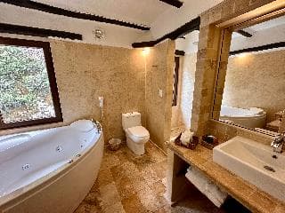 Hatun Inti Boutique by DOT Boutique, 