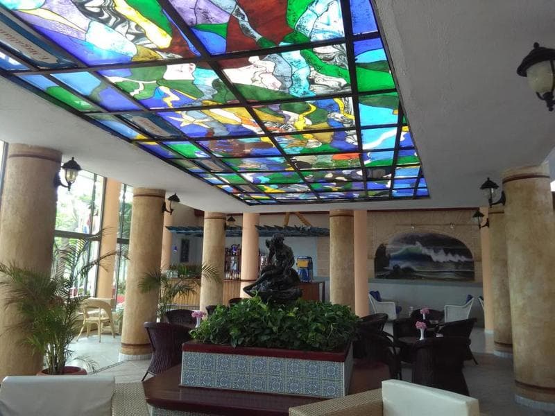 Hotel  Sunbeach, Lobby
