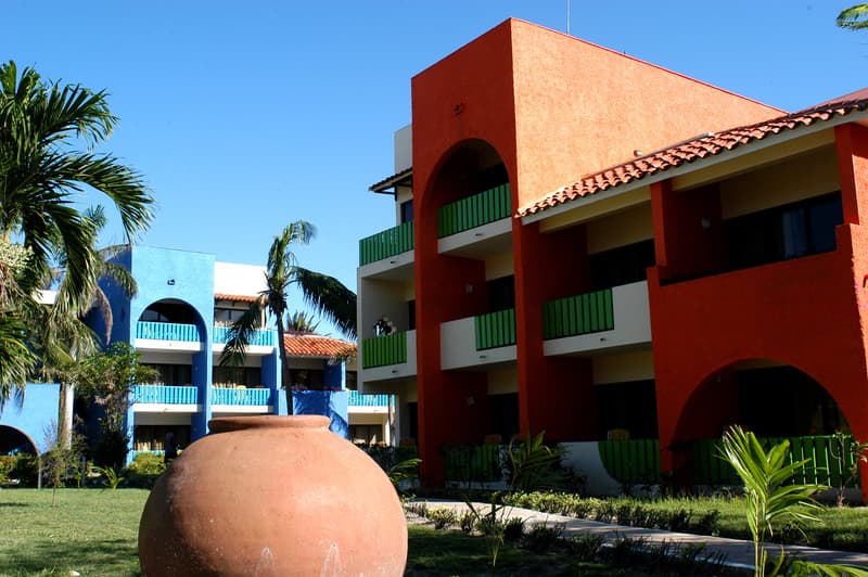 Hotel Brisas Santa Lucia, General view
