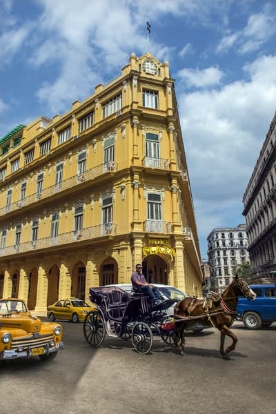 Hotel Plaza, General view