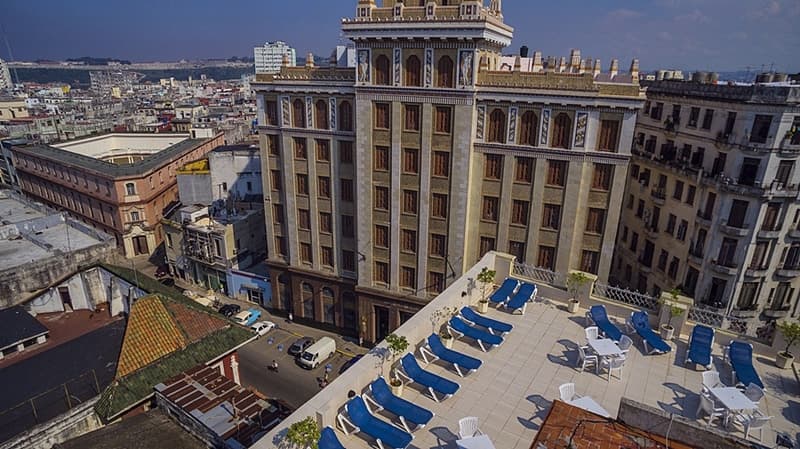 Hotel Plaza, General view