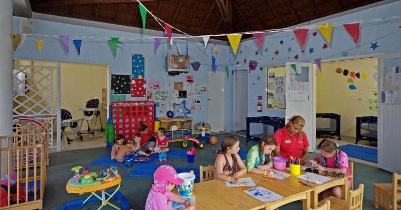 Melia Las Dunas, Sports and Entertainment