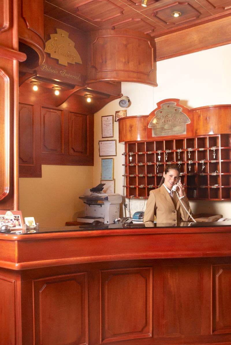 Mabey Cusco Palacio Imperial, Lobby