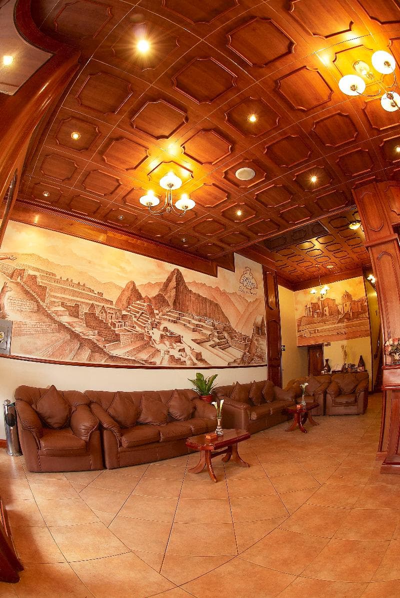 Mabey Cusco Palacio Imperial, Lobby