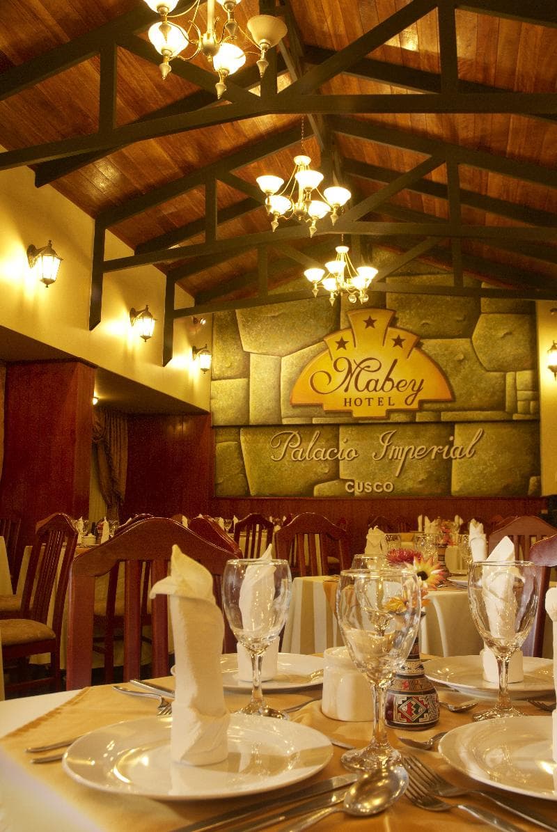 Mabey Cusco Palacio Imperial, Restaurant