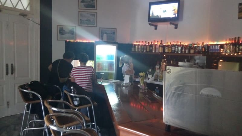 Royalton Paseo Habana, Bar