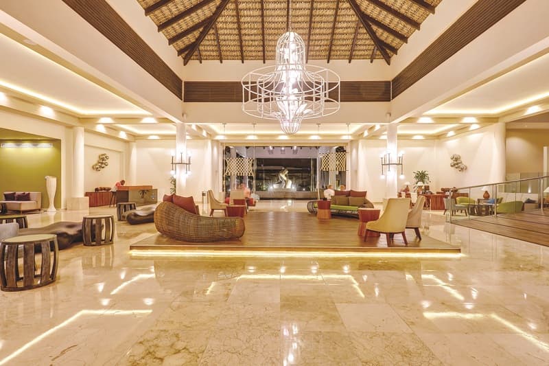 Royalton CHIC Punta Cana Resort & Casino , COM