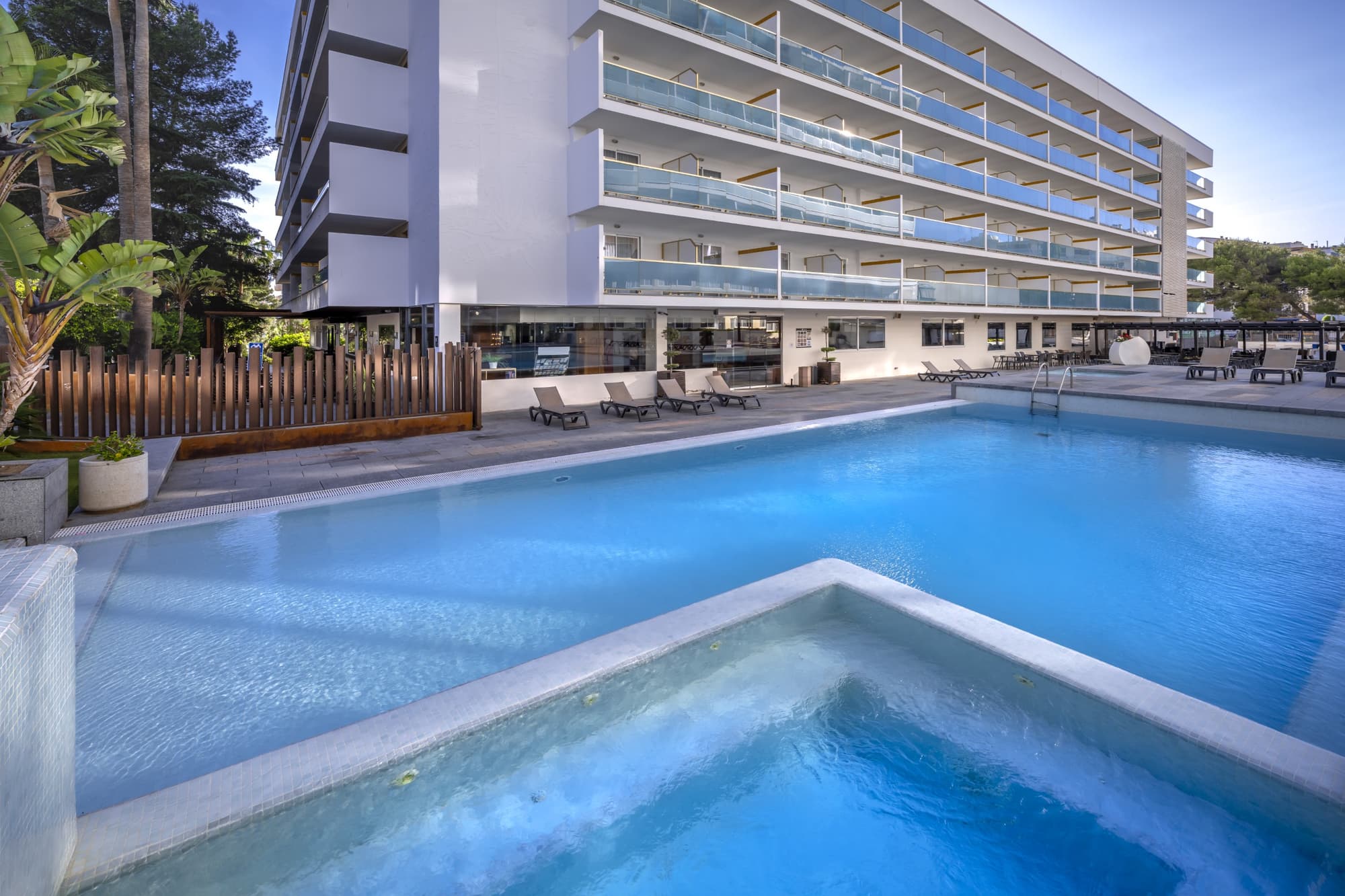 4R Salou Park Resort II, Pool