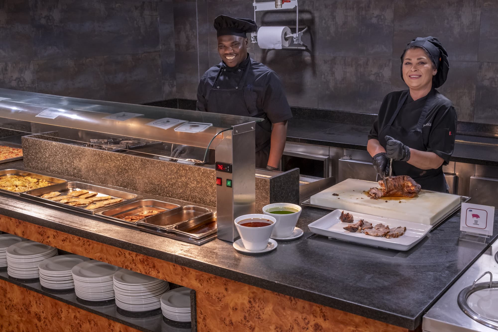 4R Salou Park Resort II, Restaurant