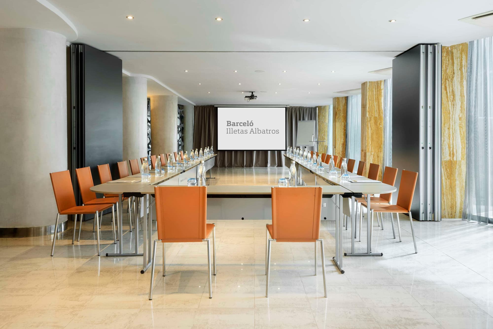 Barcelo Illetas Albatros, Conferences