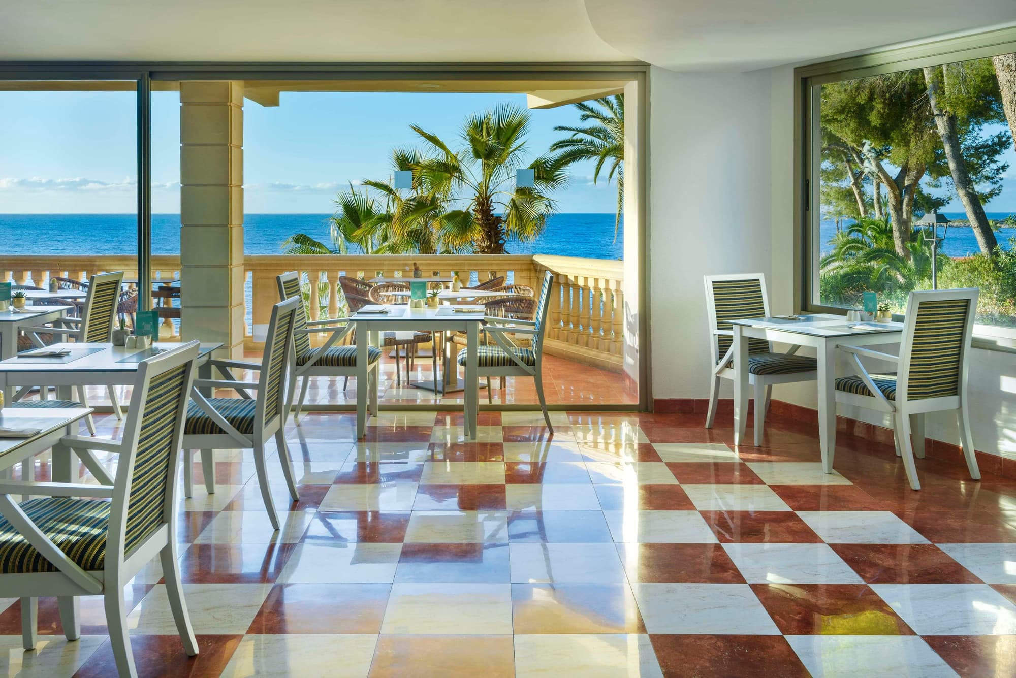 Barcelo Illetas Albatros, Restaurant