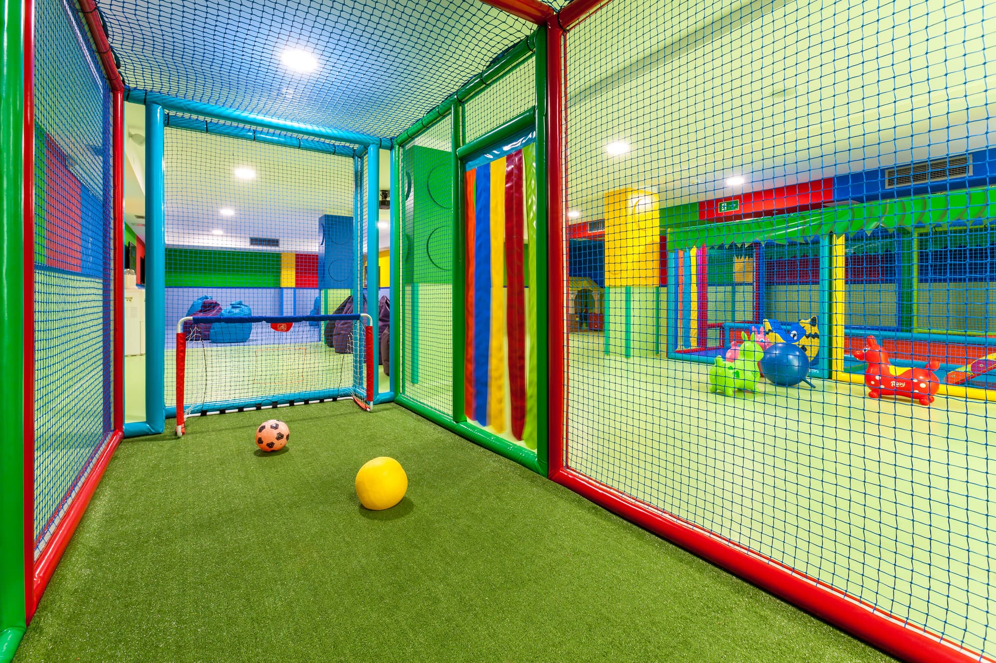 Tagoro Family and Fun Costa Adeje, Sports and Entertainment