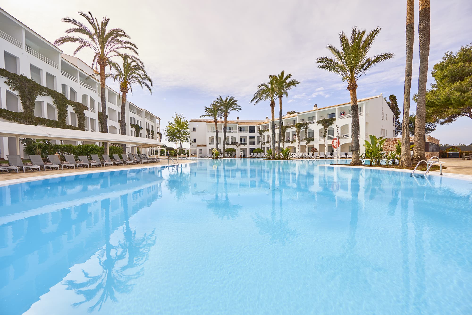 Prinsotel la Caleta, Pool