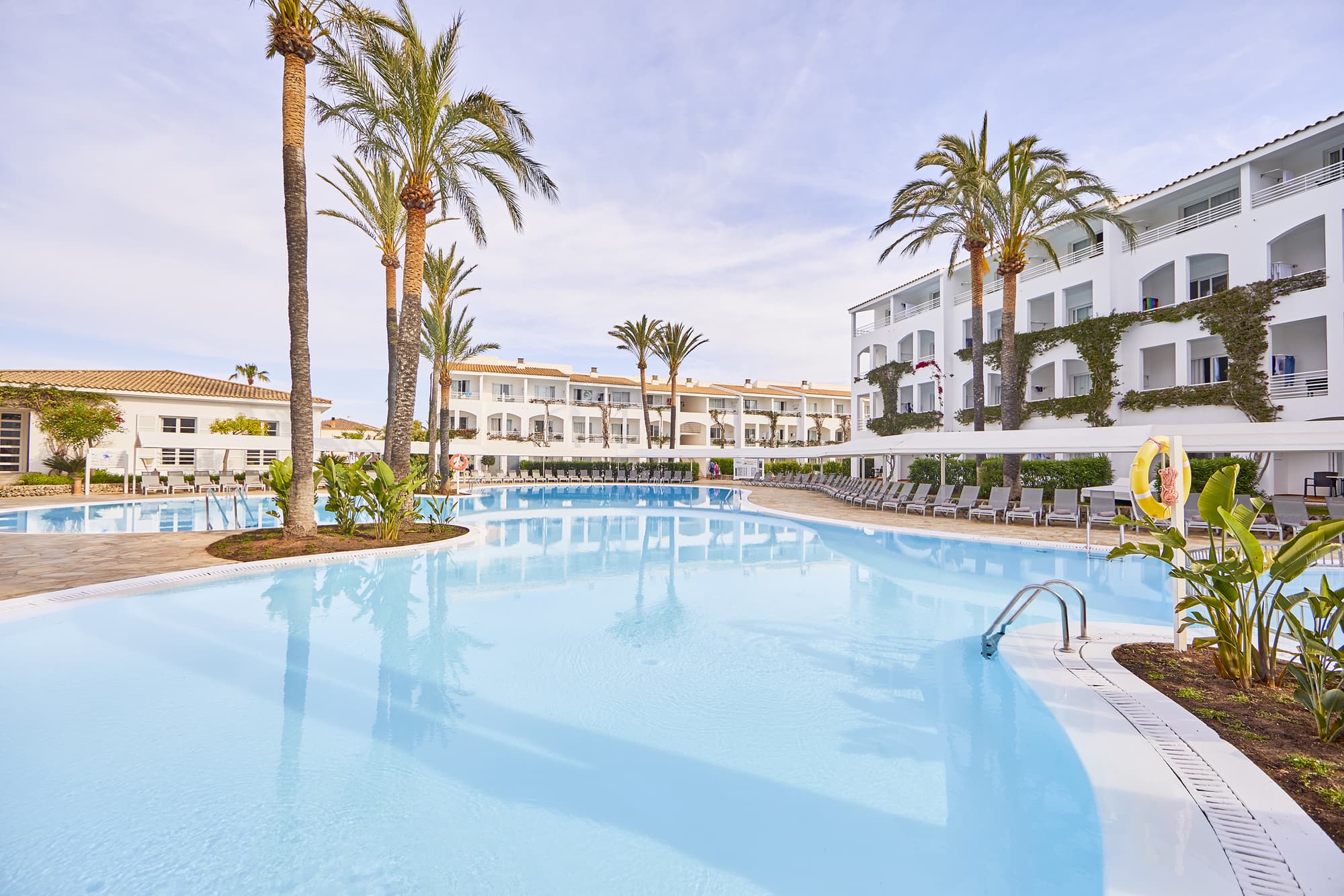 Prinsotel la Caleta, Pool