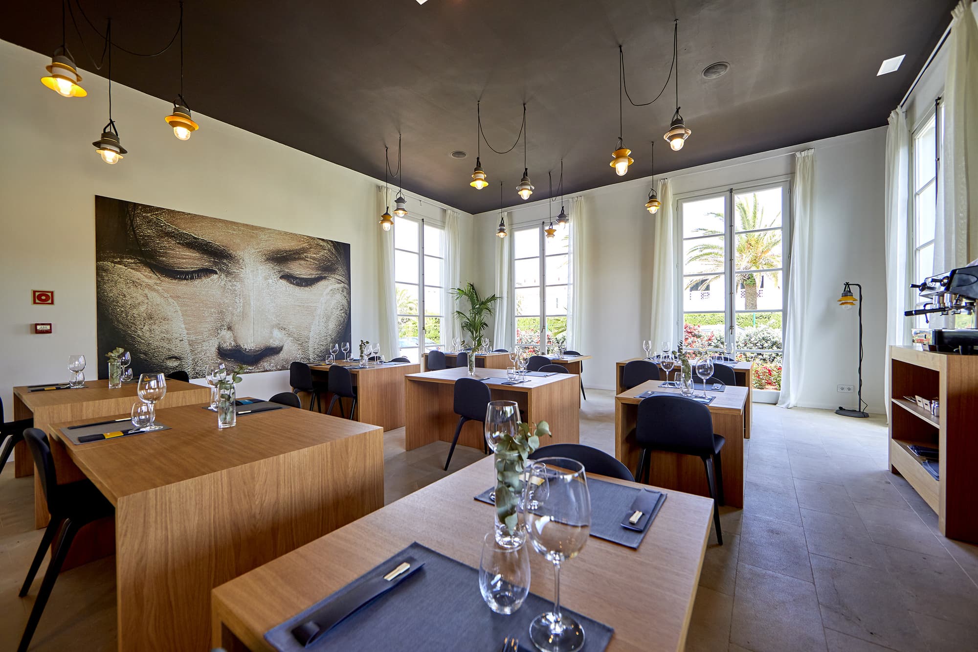 Prinsotel la Caleta, Restaurant