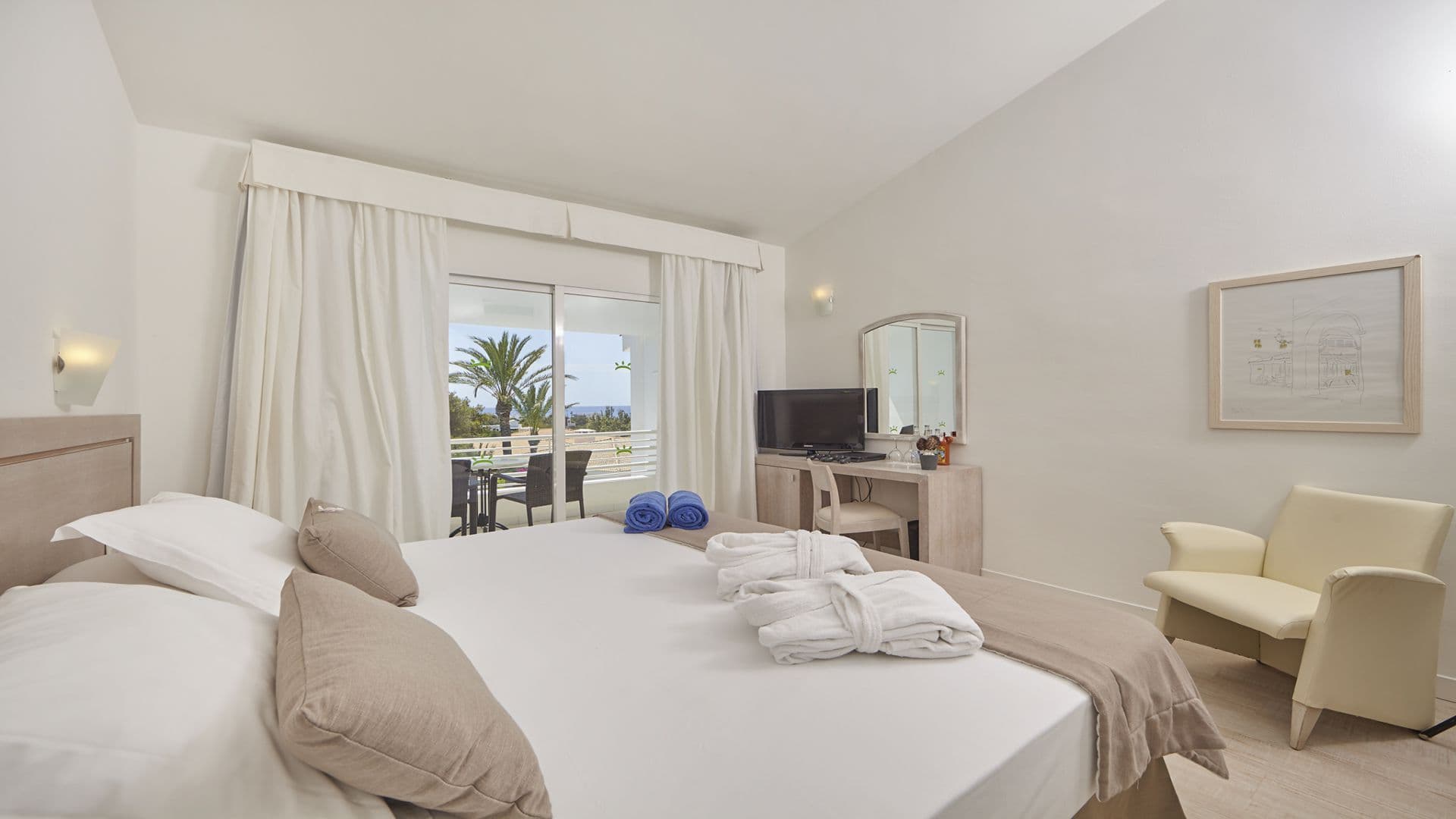 Prinsotel la Caleta, Room