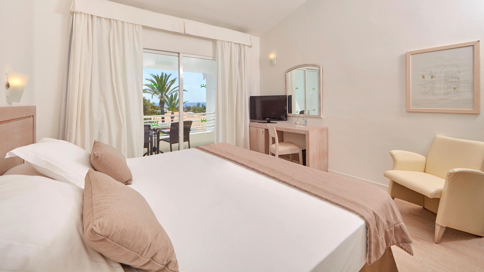 Prinsotel la Caleta, Room