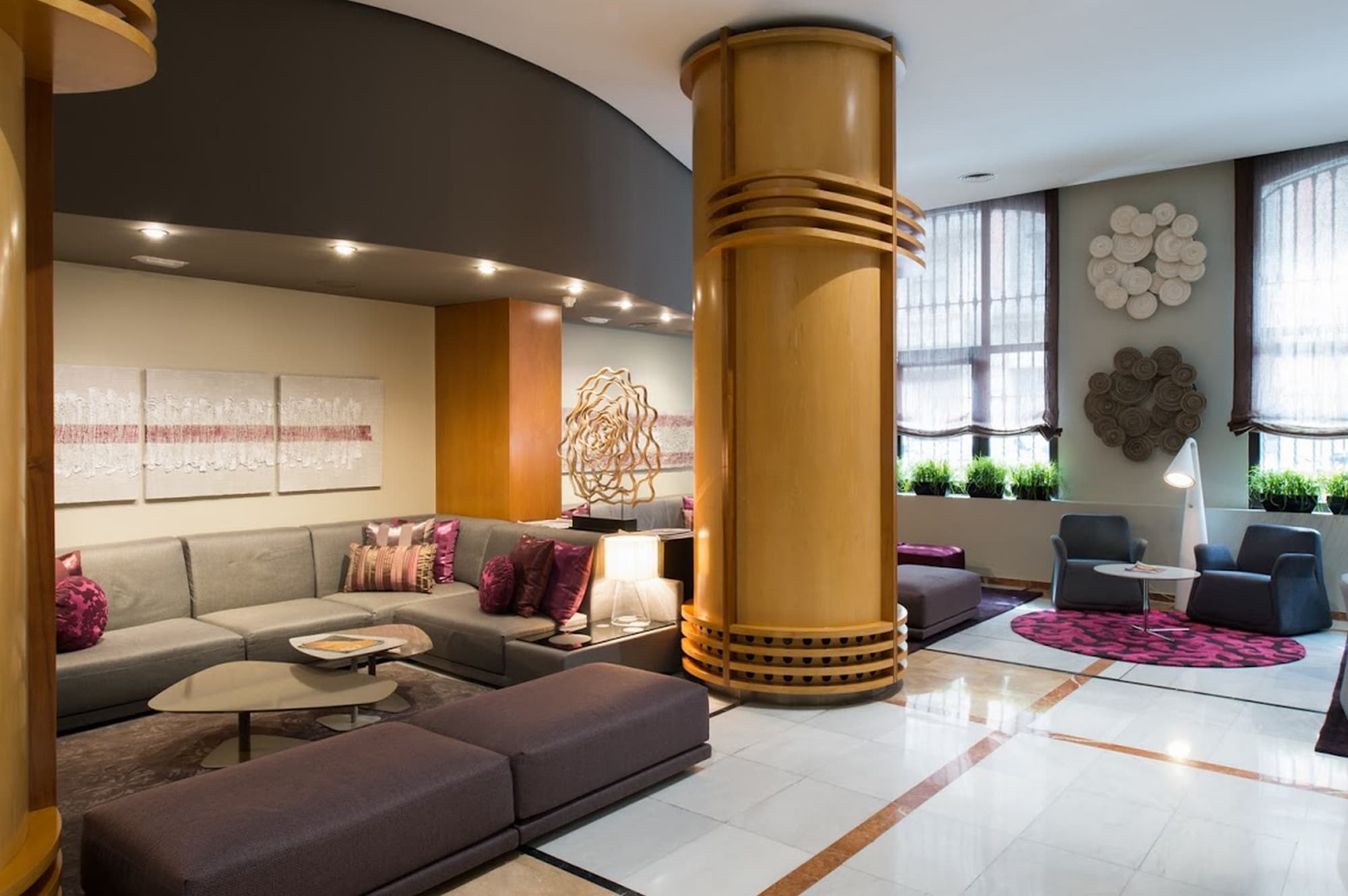 Catalonia Plaza Cataluña, Lobby