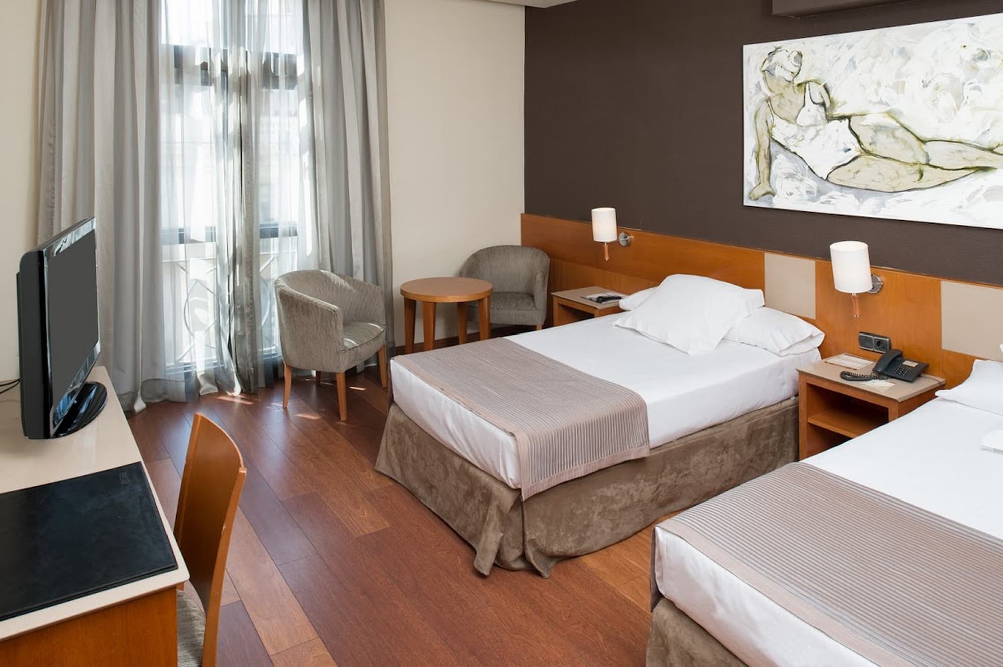 Catalonia Plaza Cataluña, Room