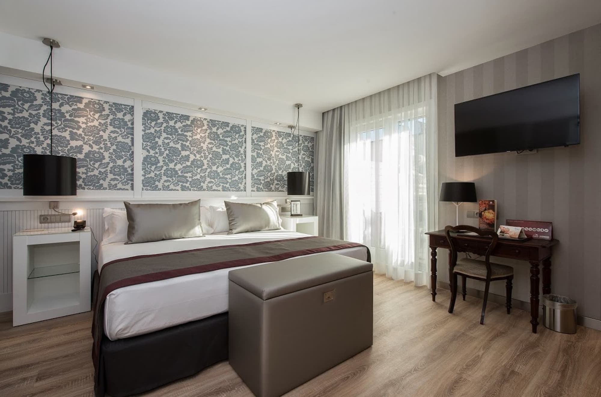 Catalonia Plaza Cataluña, Room