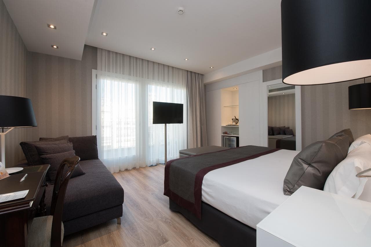 Catalonia Plaza Cataluña, Room