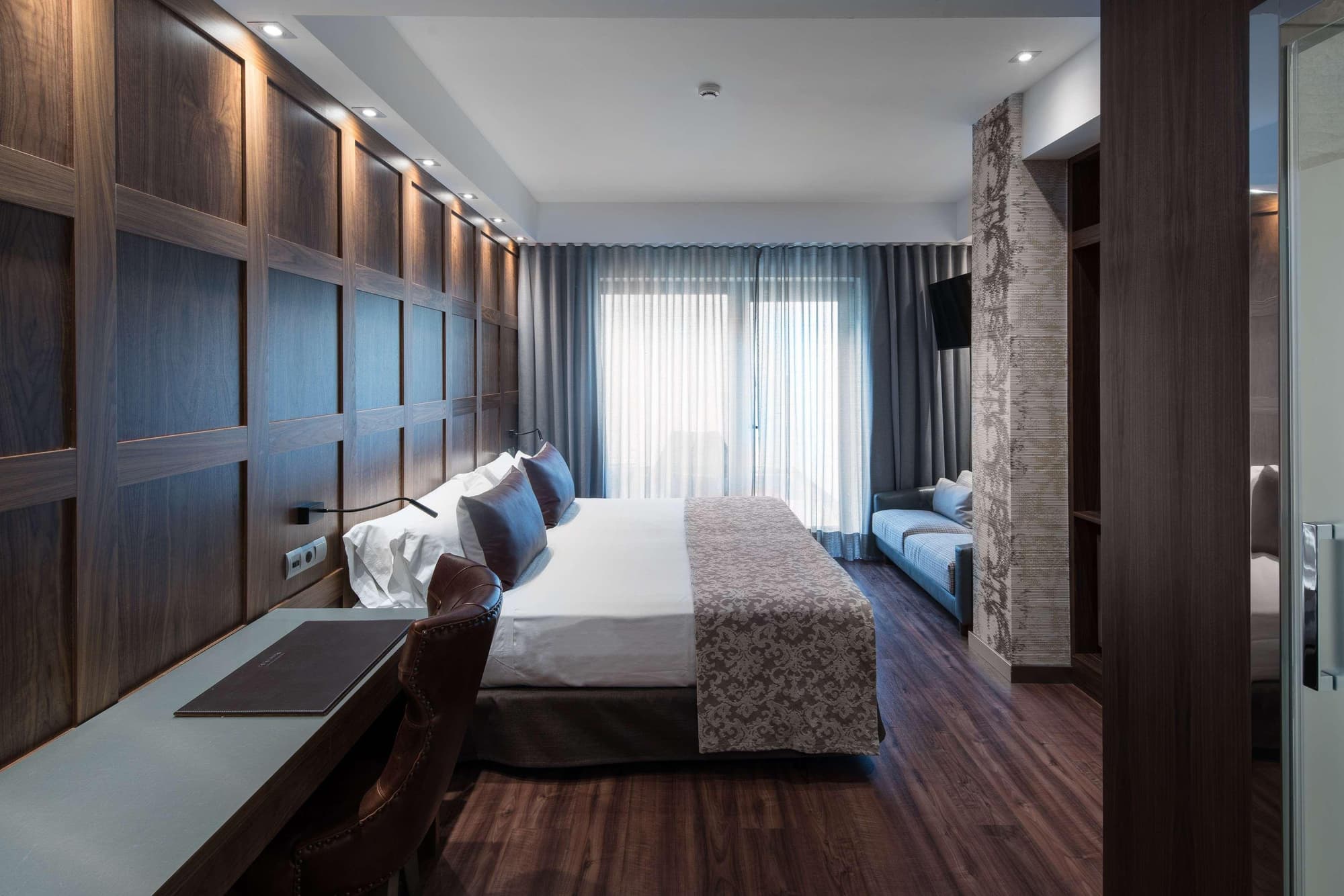 Catalonia Plaza Cataluña, Room