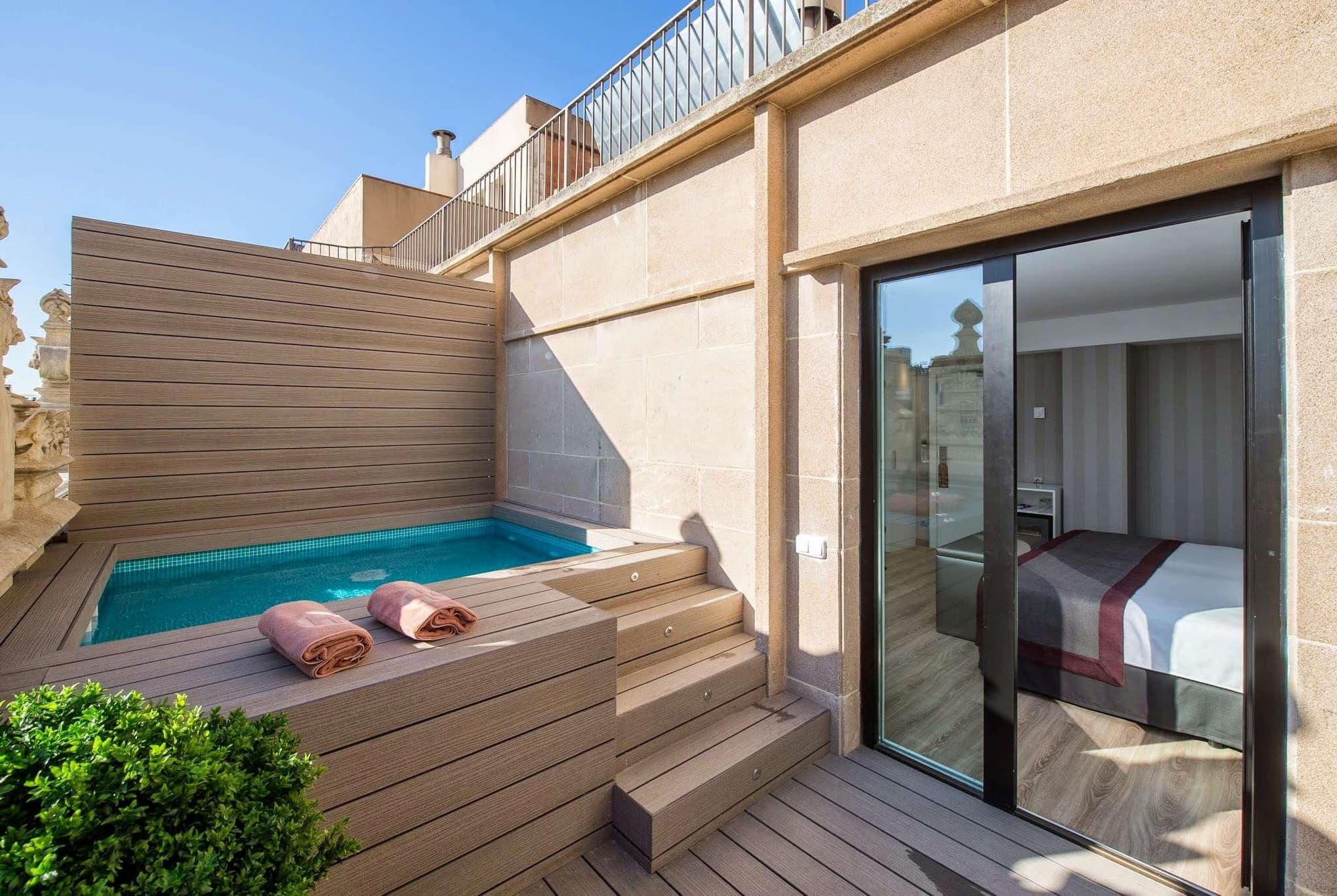 Catalonia Plaza Cataluña, Room