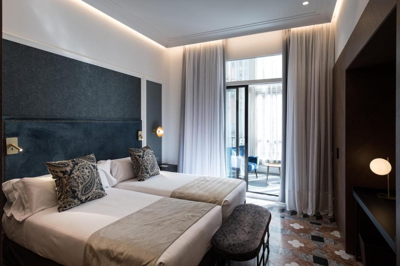 Catalonia Plaza Cataluña, Room