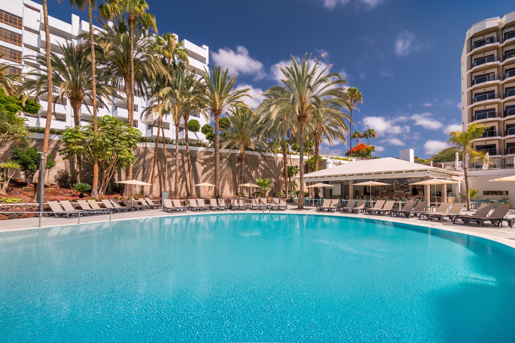 Barcelo Margaritas, Pool