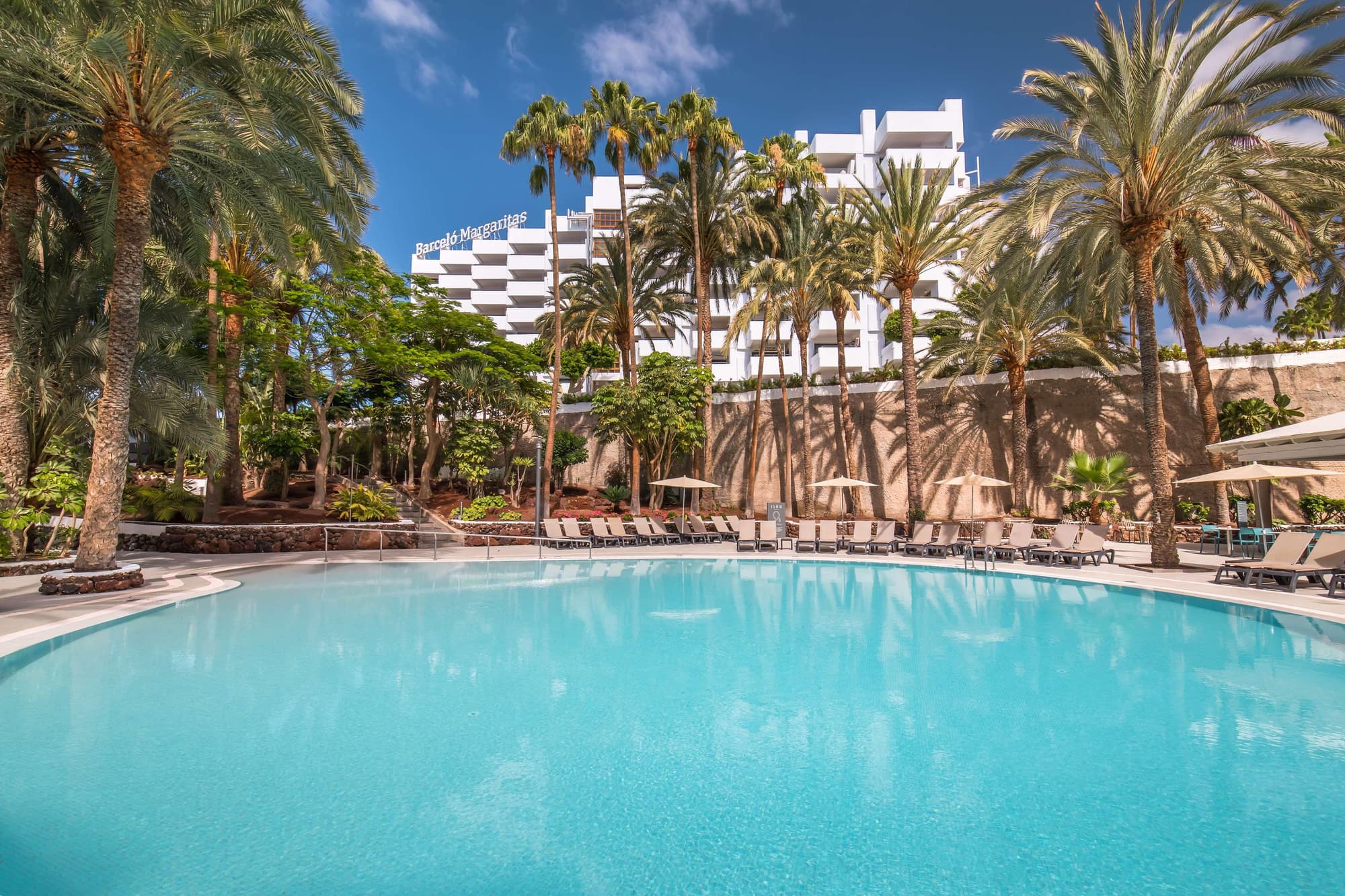 Barcelo Margaritas, Pool