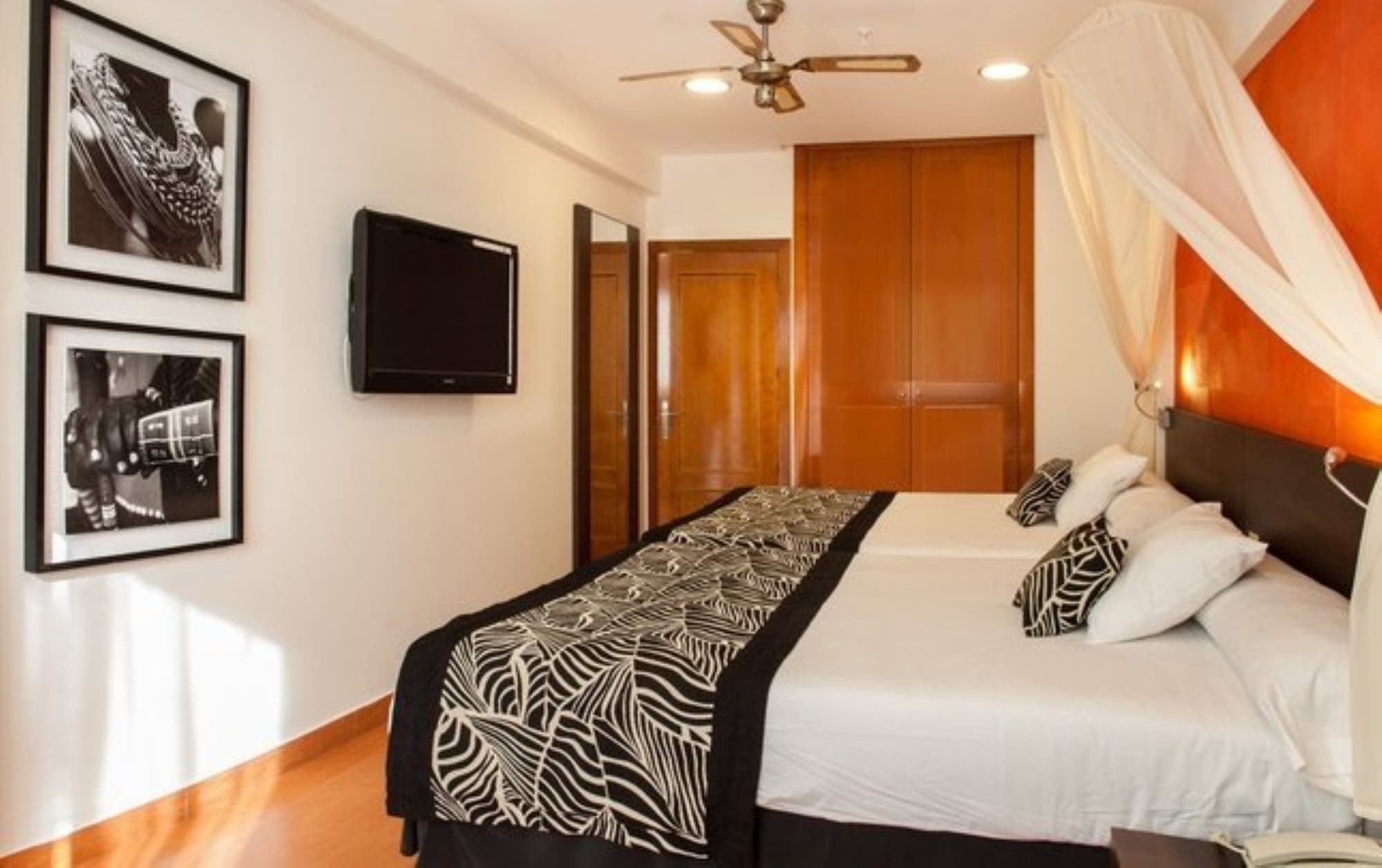 Magic Aqua Rock Gardens, Room