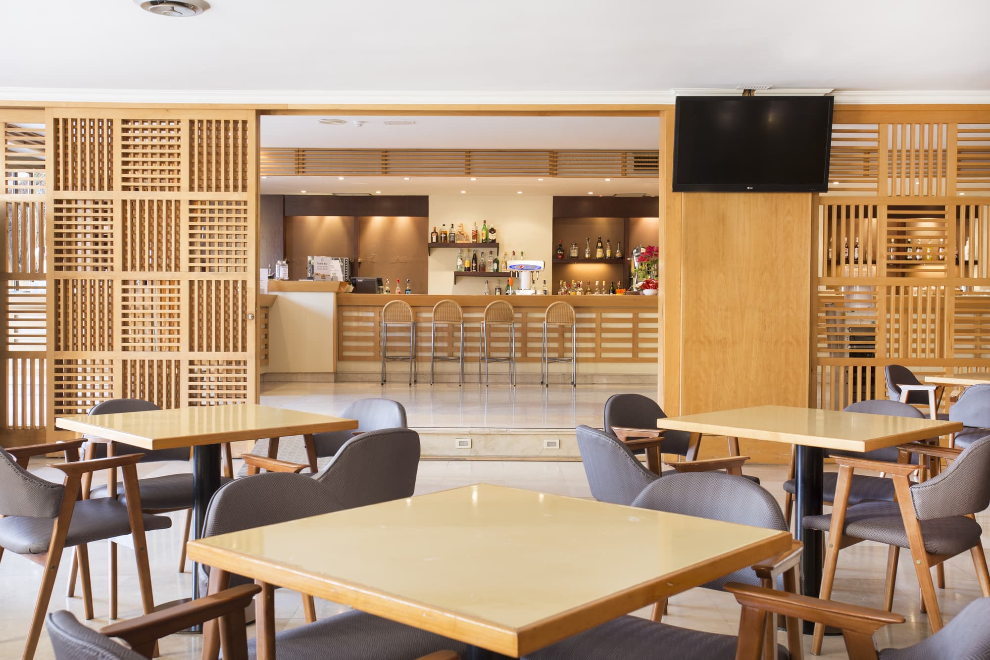 Be Live Adults Only Tenerife, Bar