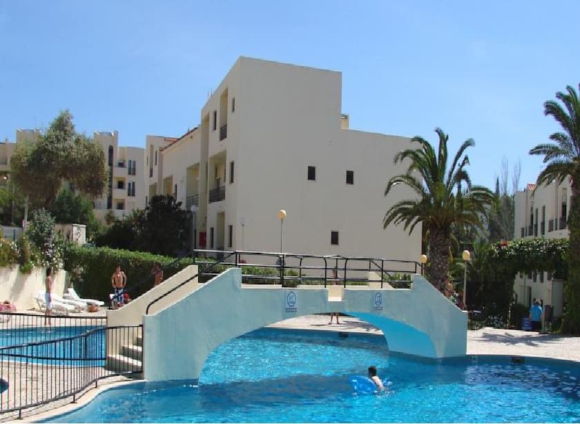 Clube Alvorferias, Pool