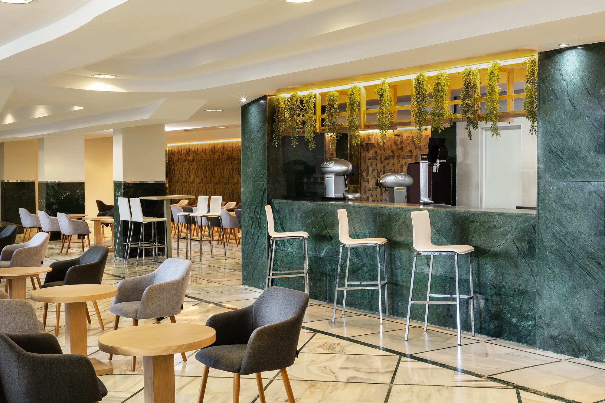 AluaSun Costa Park, Bar