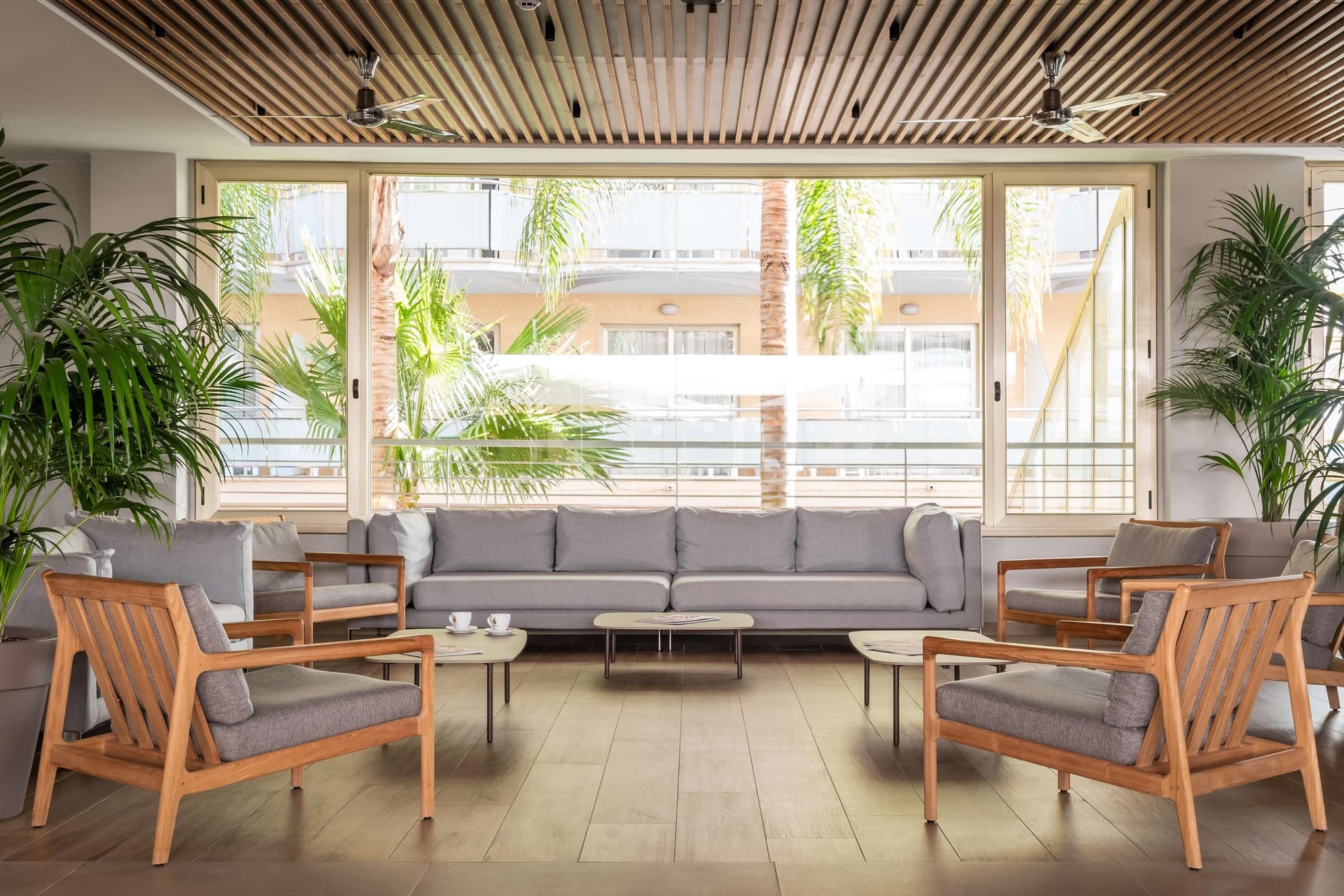 Alegria Florida Park, Lobby