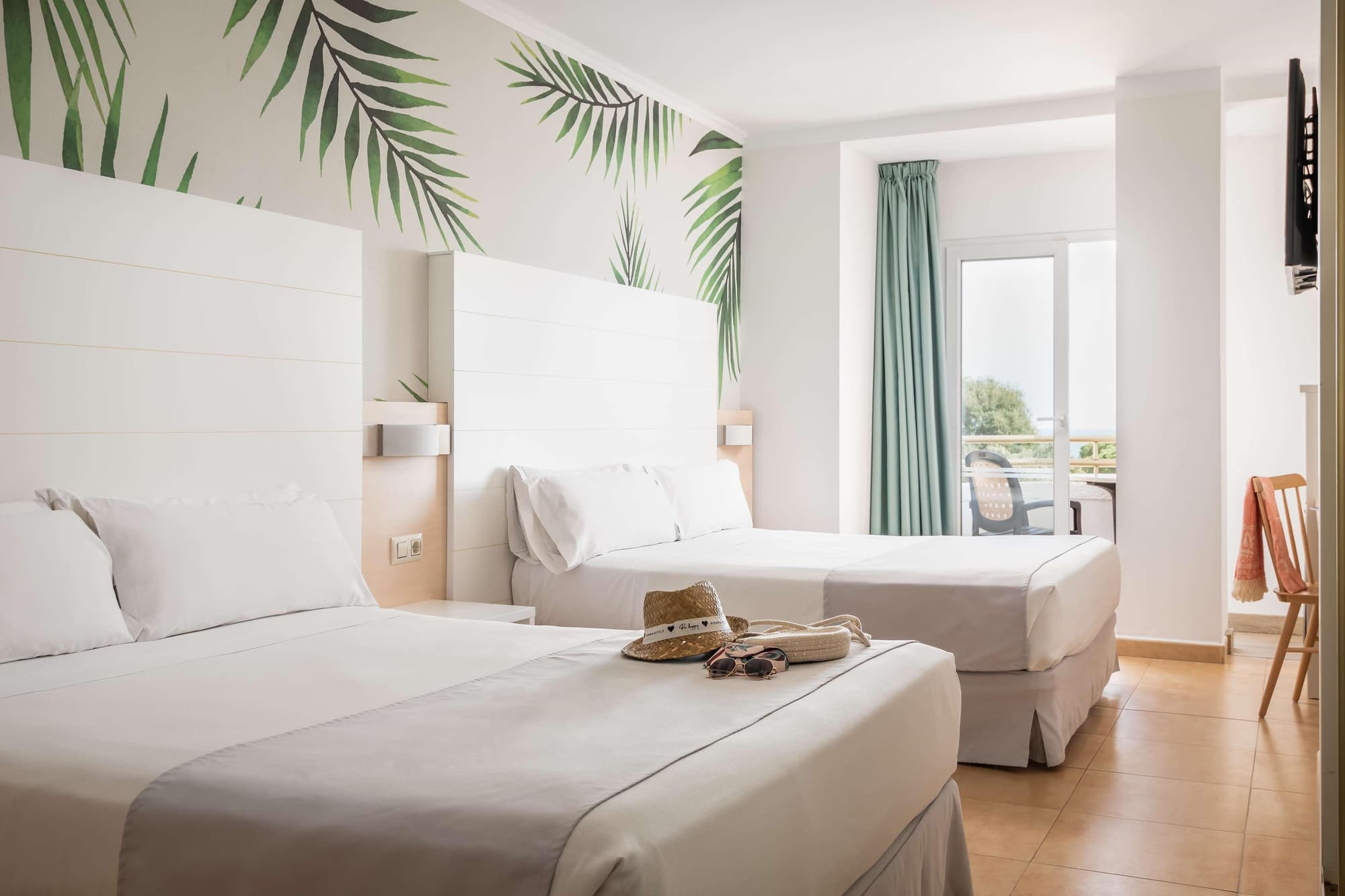 Alegria Florida Park, Room