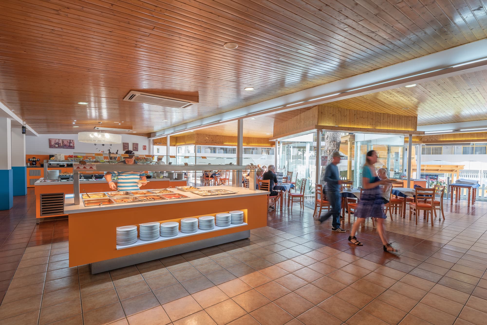 Salou Pacific, Restaurant