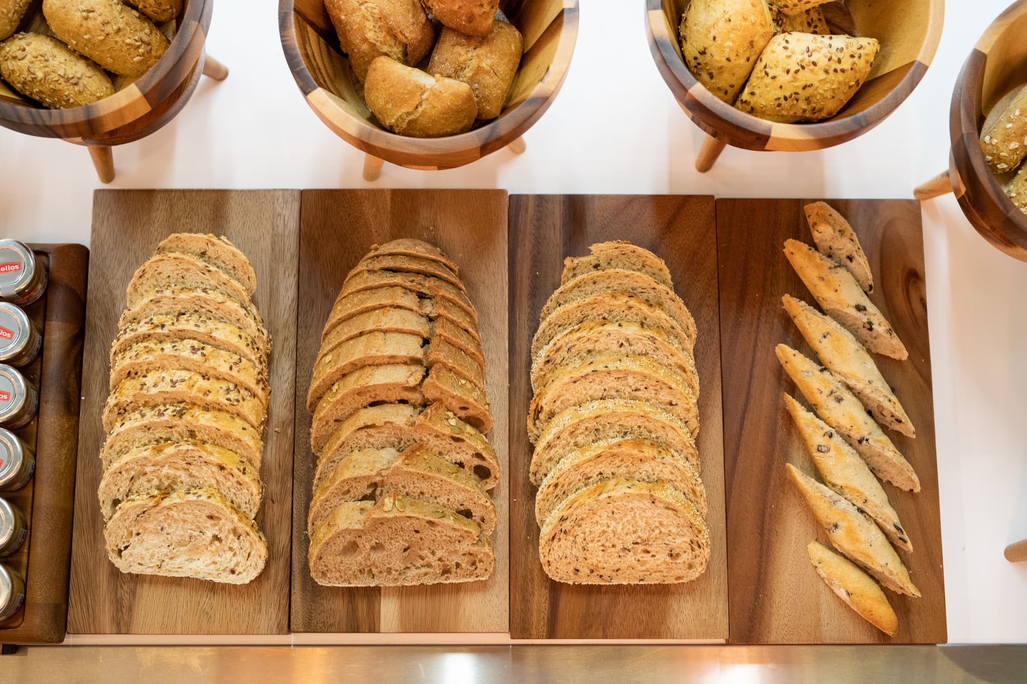 Hotel Fariones, Restaurant