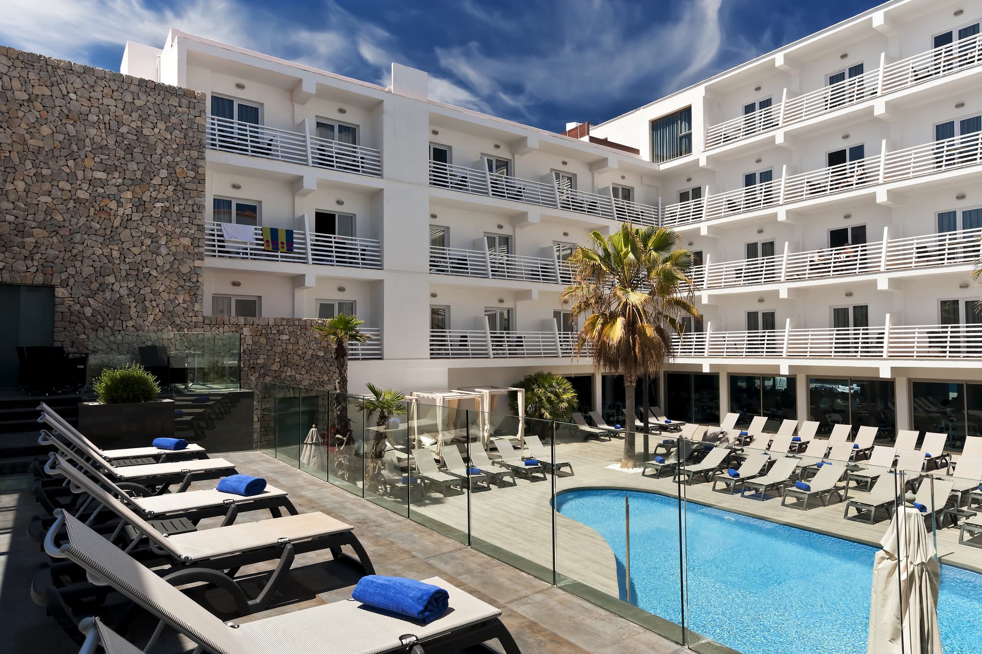 Barceló Hamilton Menorca -Adults Only, Pool