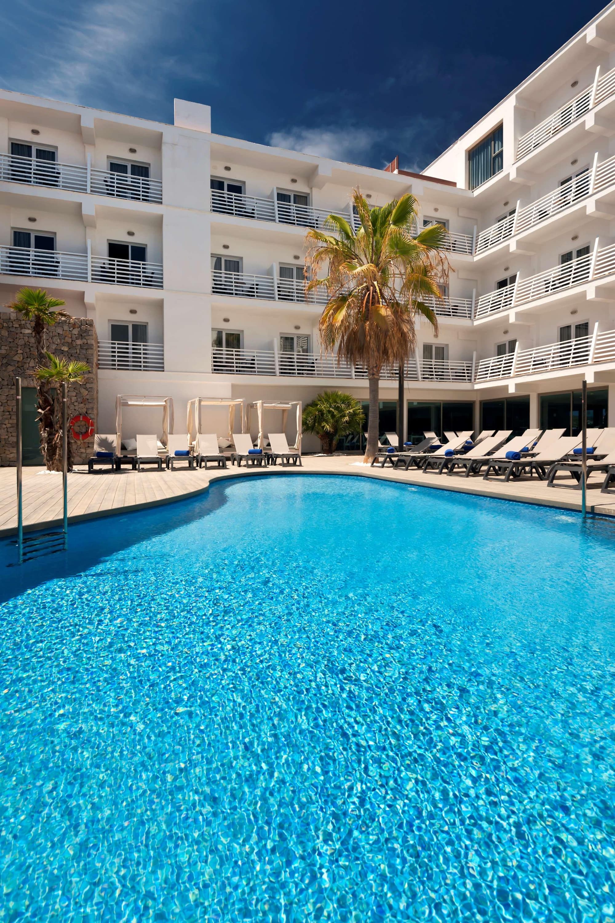 Barceló Hamilton Menorca -Adults Only, Pool