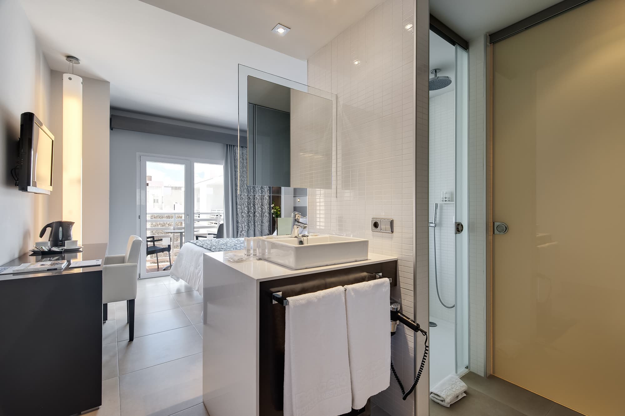 Barceló Hamilton Menorca -Adults Only, Room