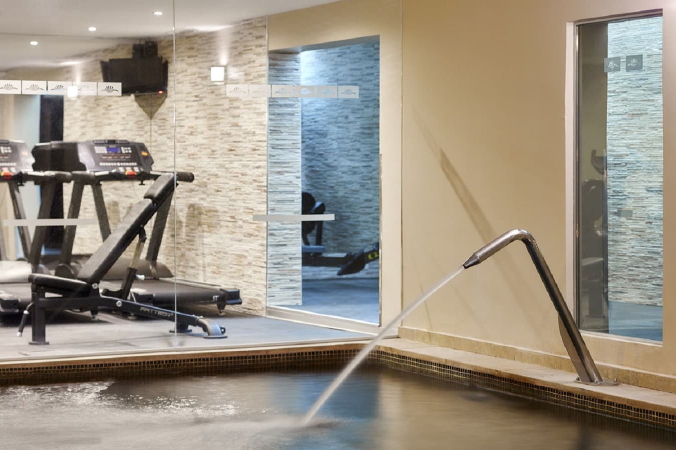 Santa Eulália Hotel Apartamento & Spa, Pool