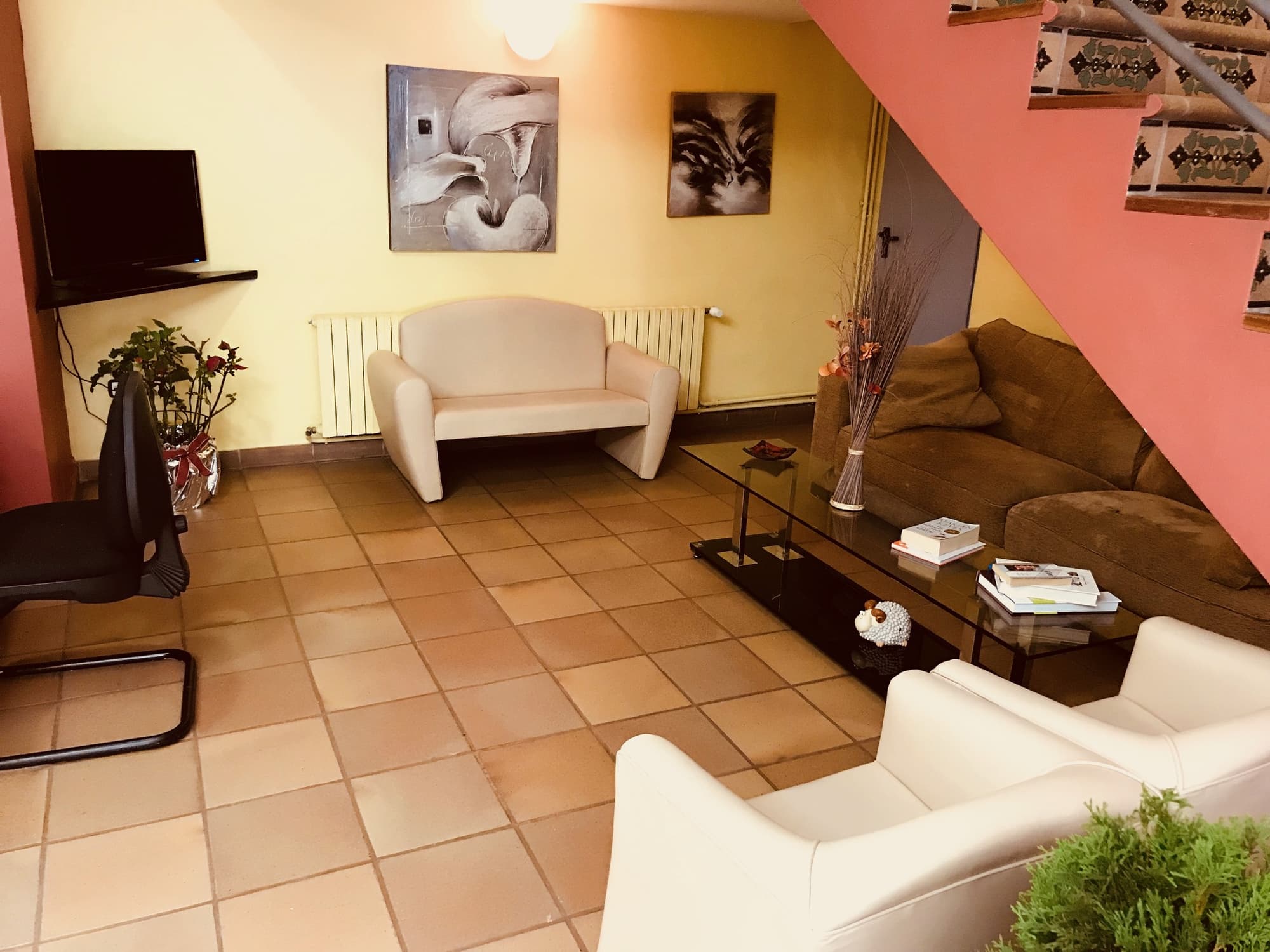 Refugi dels Isards, Lobby