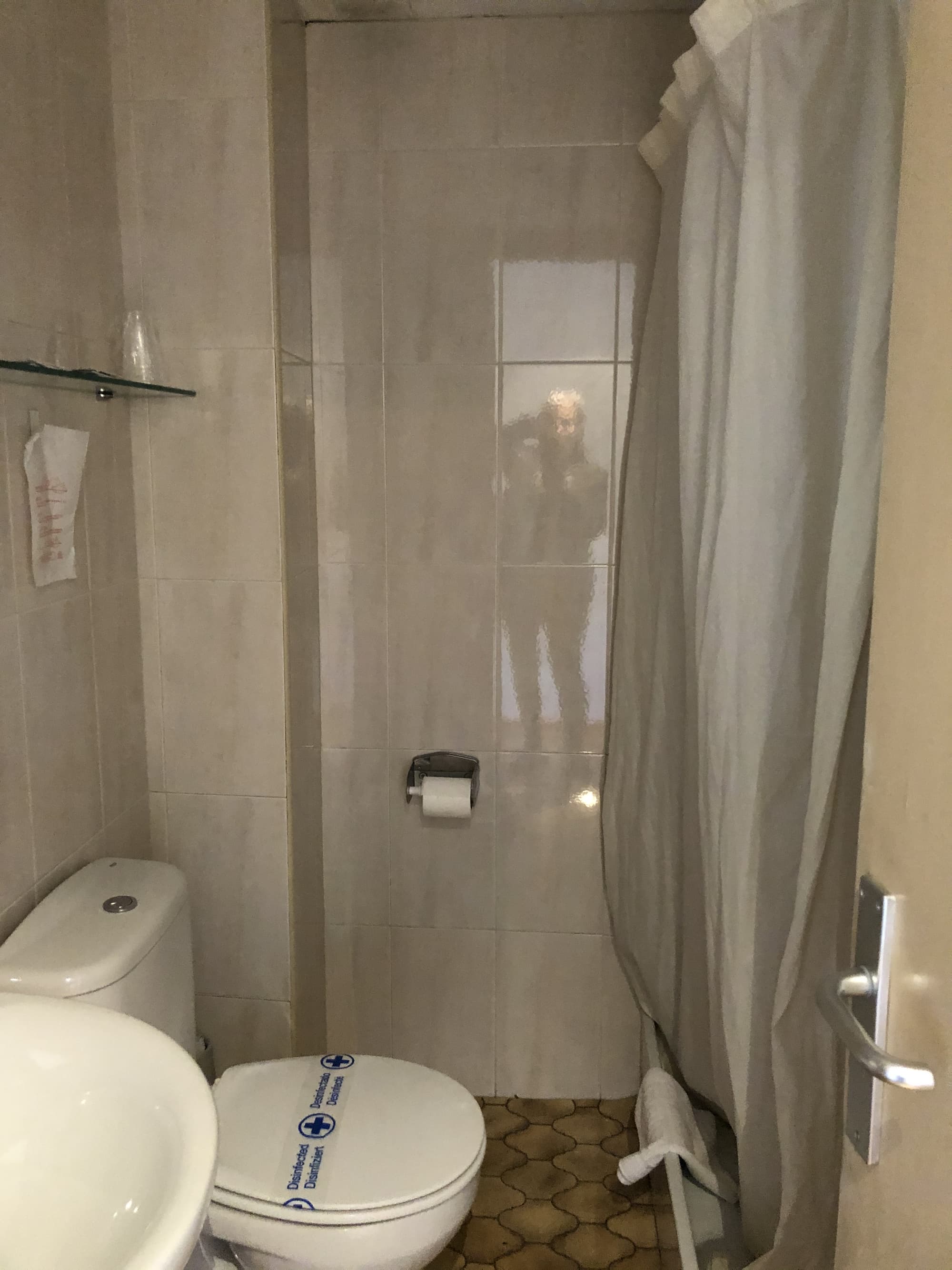 Refugi dels Isards, Room