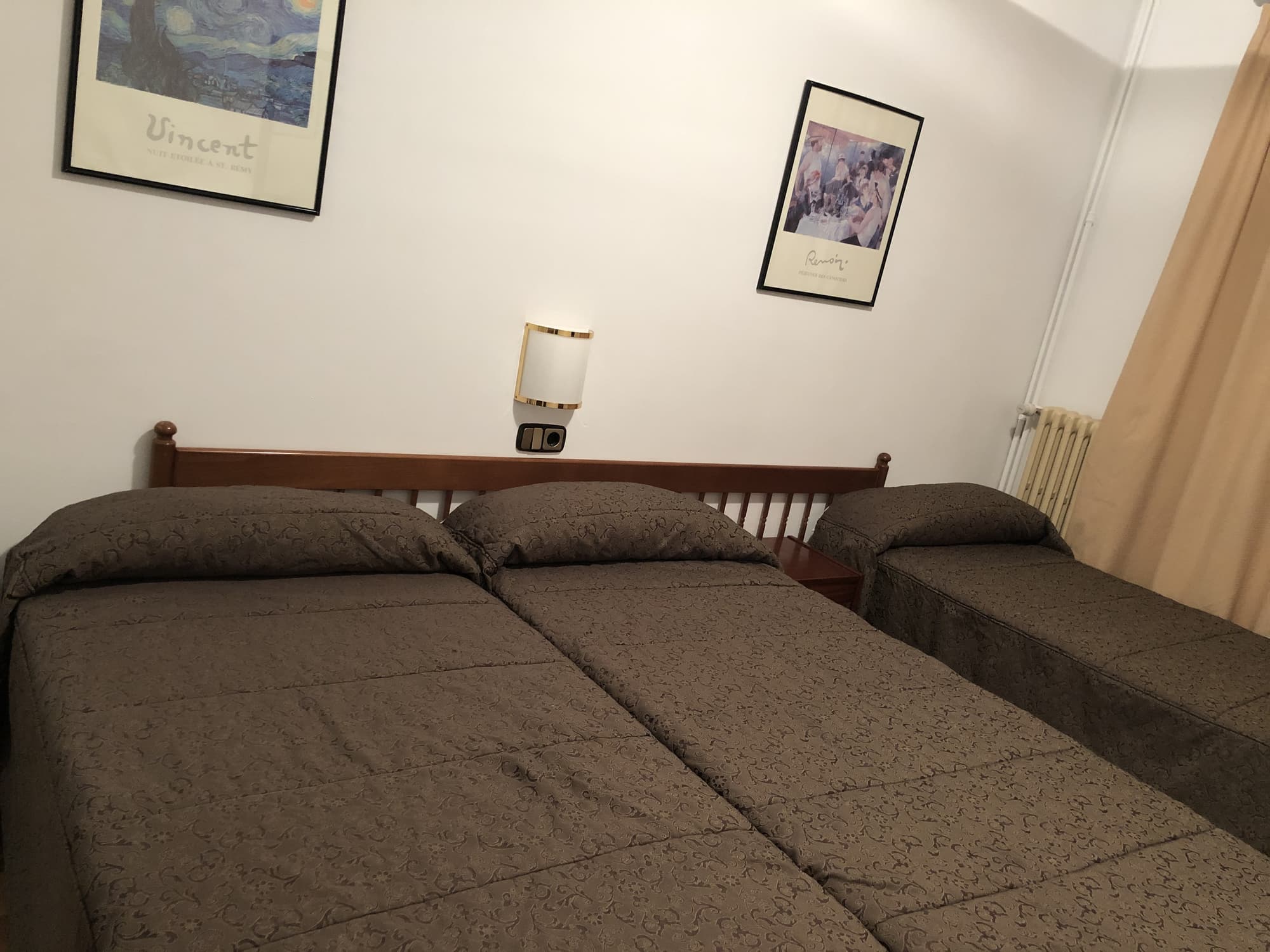 Refugi dels Isards, Room