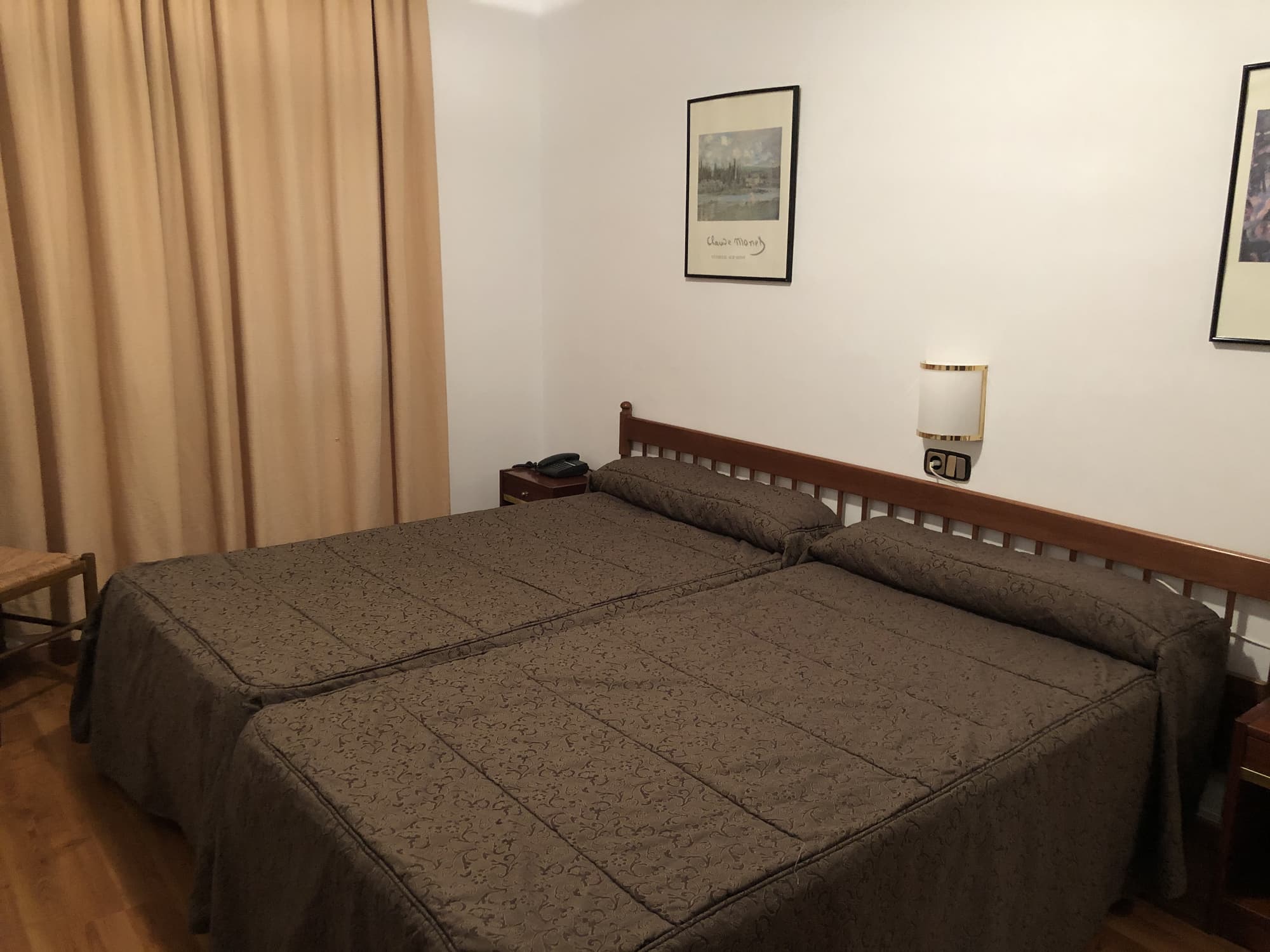 Refugi dels Isards, Room