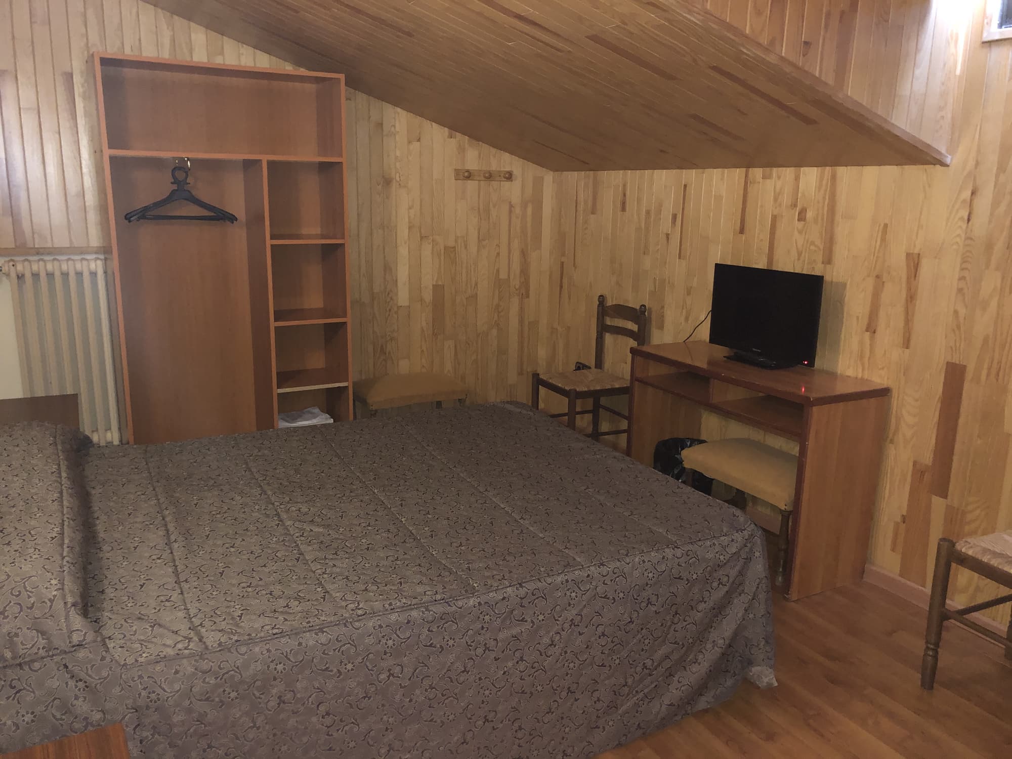 Refugi dels Isards, Room