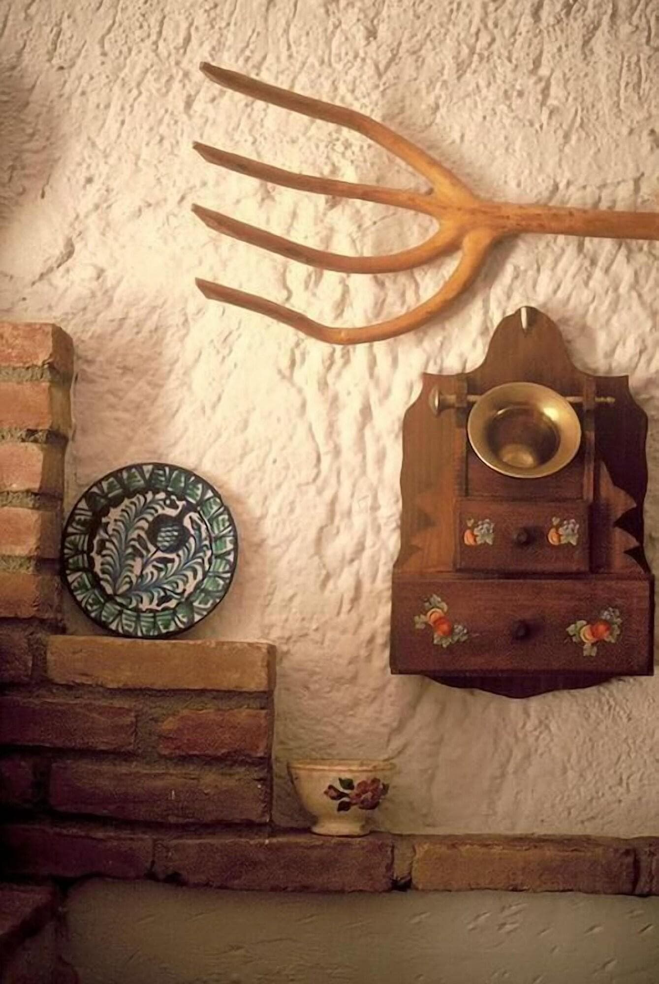 Cuevas Pedro Antonio Alarcon, Lobby